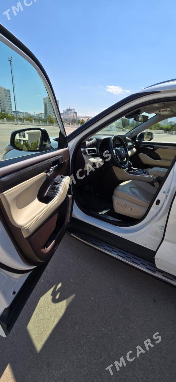 Toyota Highlander 2022 - 765 000 TMT - Aşgabat - img 4