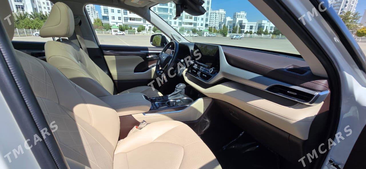 Toyota Highlander 2022 - 765 000 TMT - Aşgabat - img 2