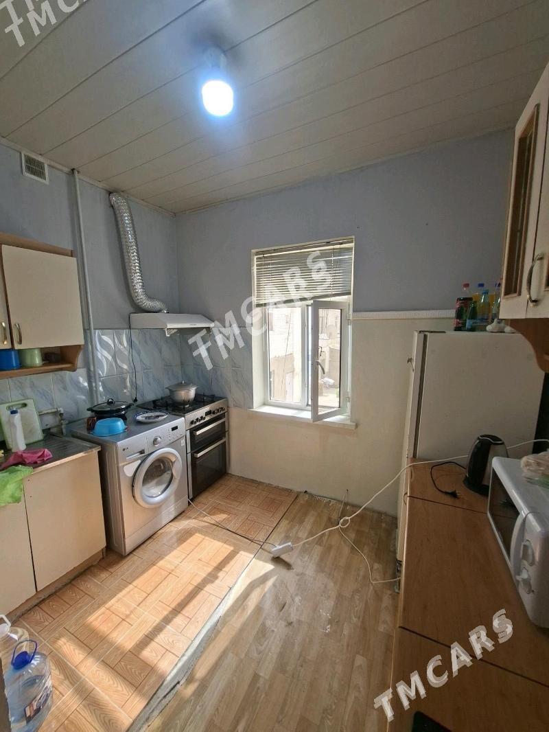 2 etaz 1 komn goshy bn - Balkanabat - img 3