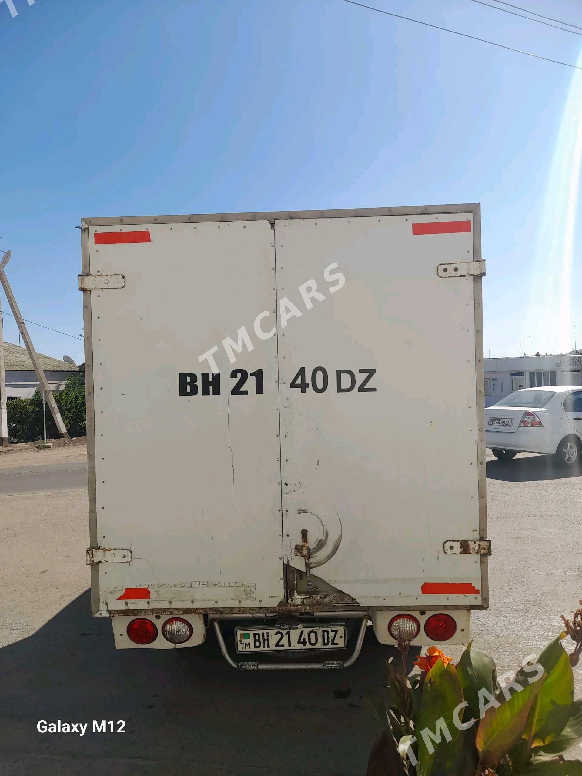Kia Bongo 2014 - 220 000 TMT - Дашогуз - img 4