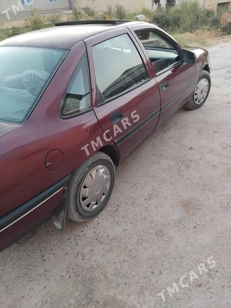 Opel Vectra 1992 - 30 000 TMT - Мары - img 2