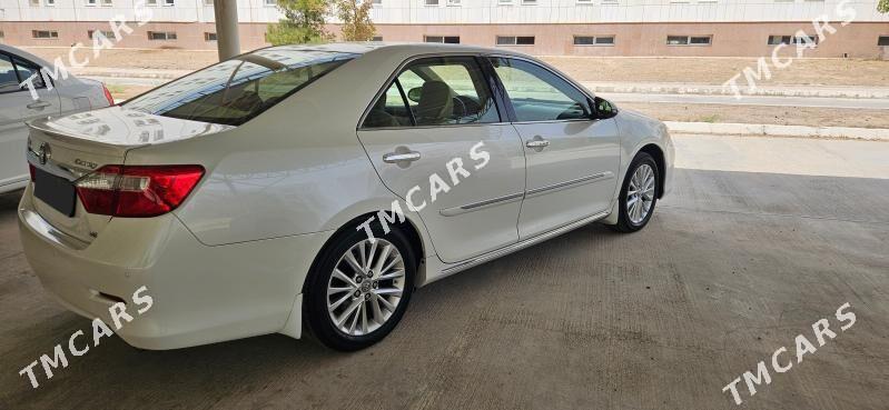 Toyota Camry 2014 - 305 000 TMT - Кëши - img 5