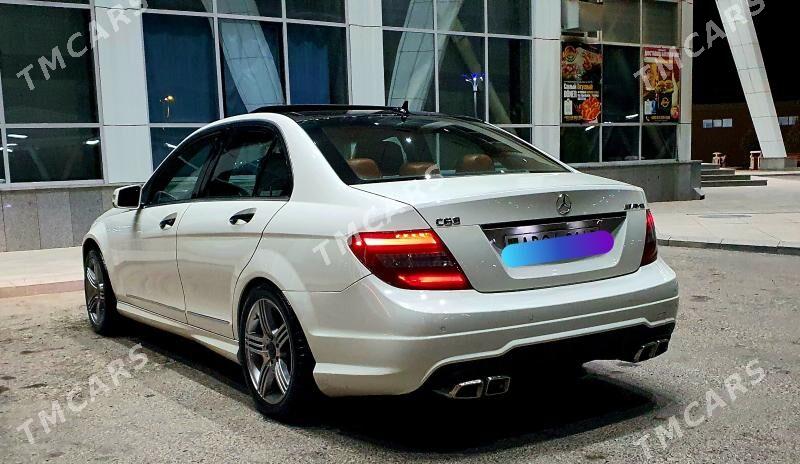 Mercedes-Benz C-Class 2010 - 200 000 TMT - Türkmenabat - img 5