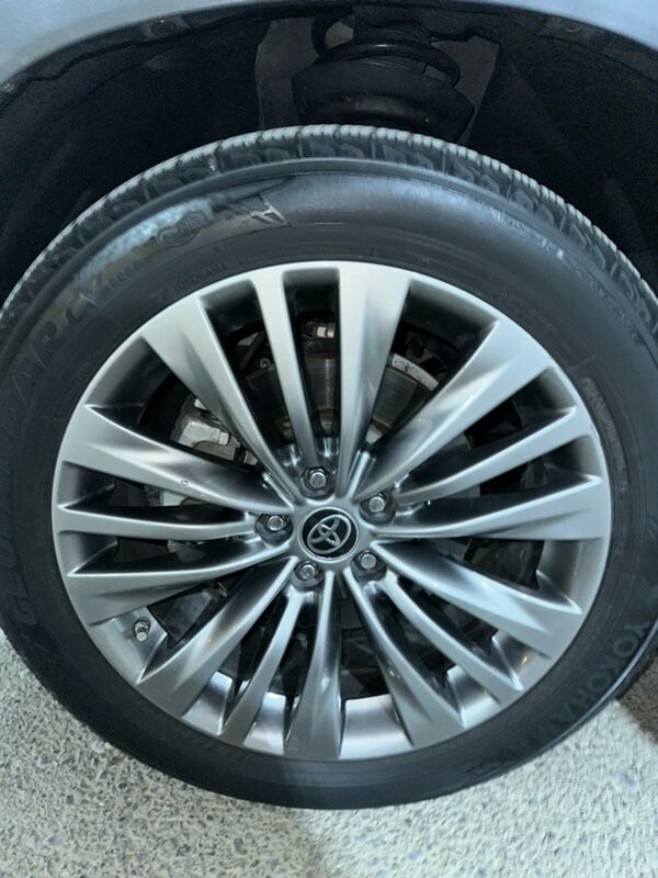 Toyota Highlander 2020 - 695 000 TMT - Aşgabat - img 8