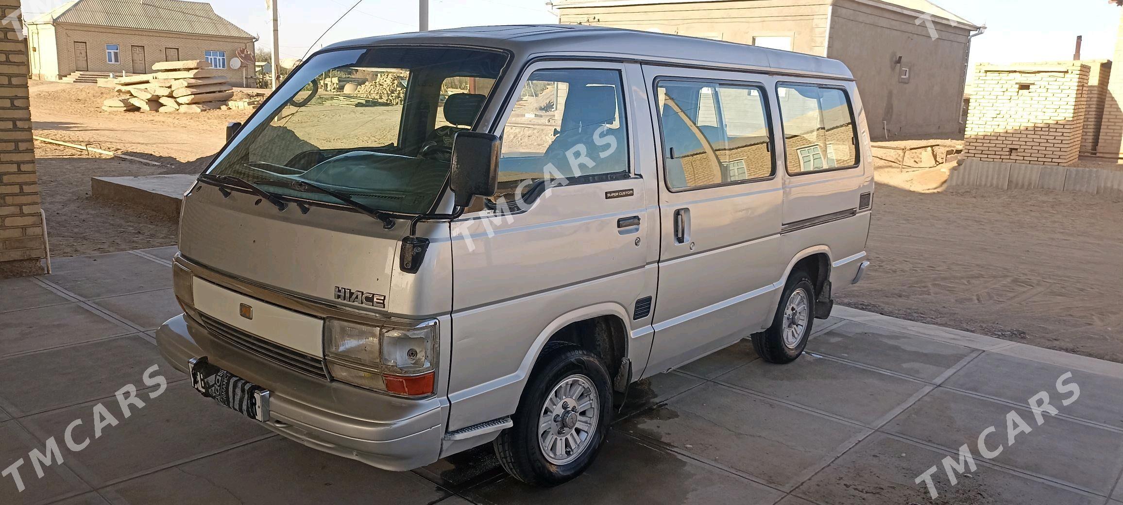Toyota Hiace 1989 - 50 000 TMT - Mary - img 2
