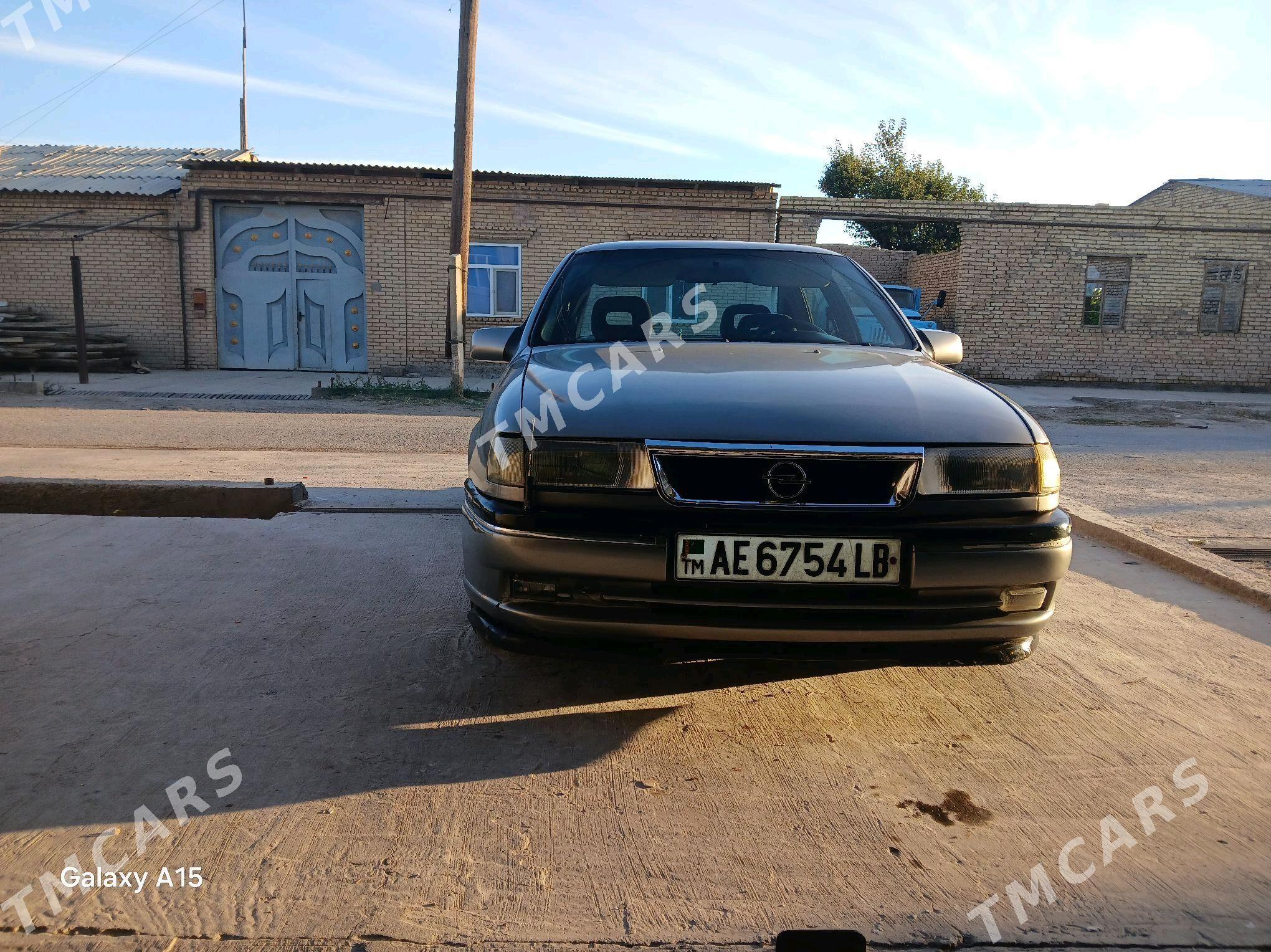 Opel Vectra 1992 - 30 000 TMT - Çärjew - img 5