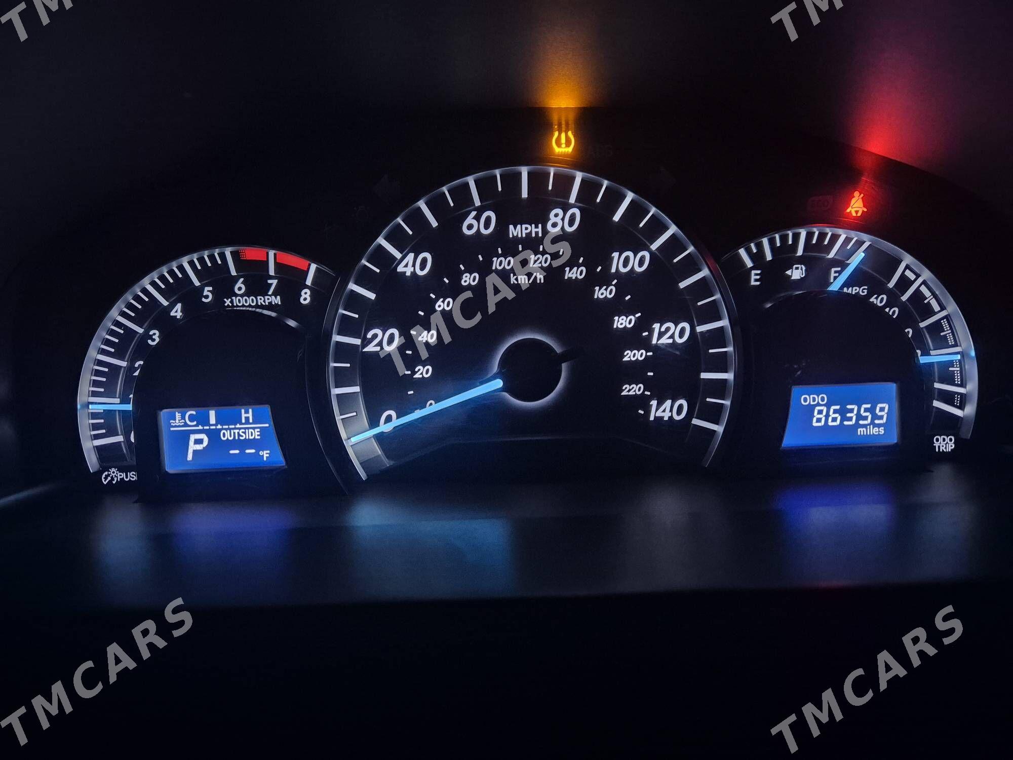 Toyota Camry 2013 - 230 000 TMT - Мары - img 3