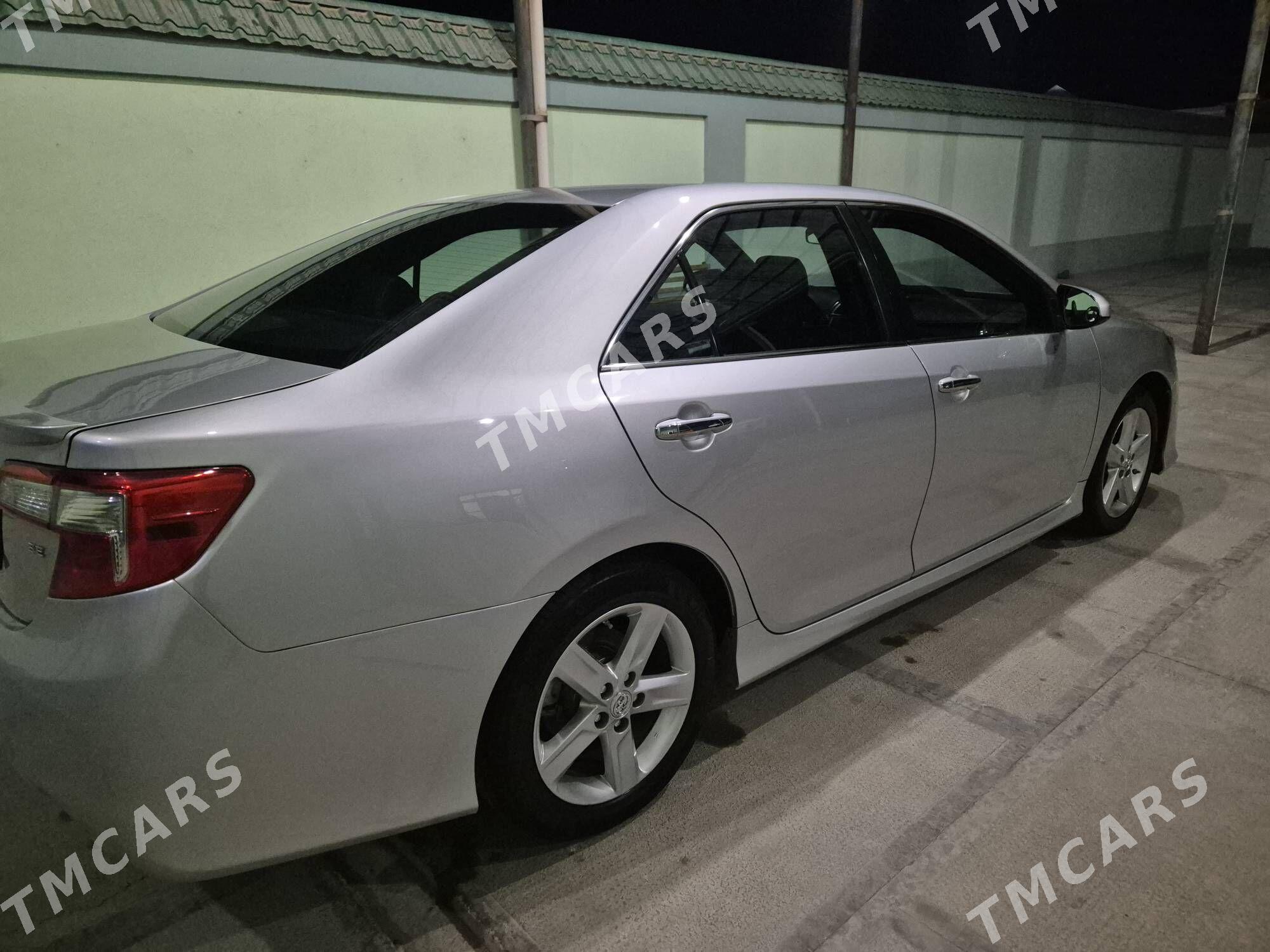 Toyota Camry 2013 - 230 000 TMT - Мары - img 4