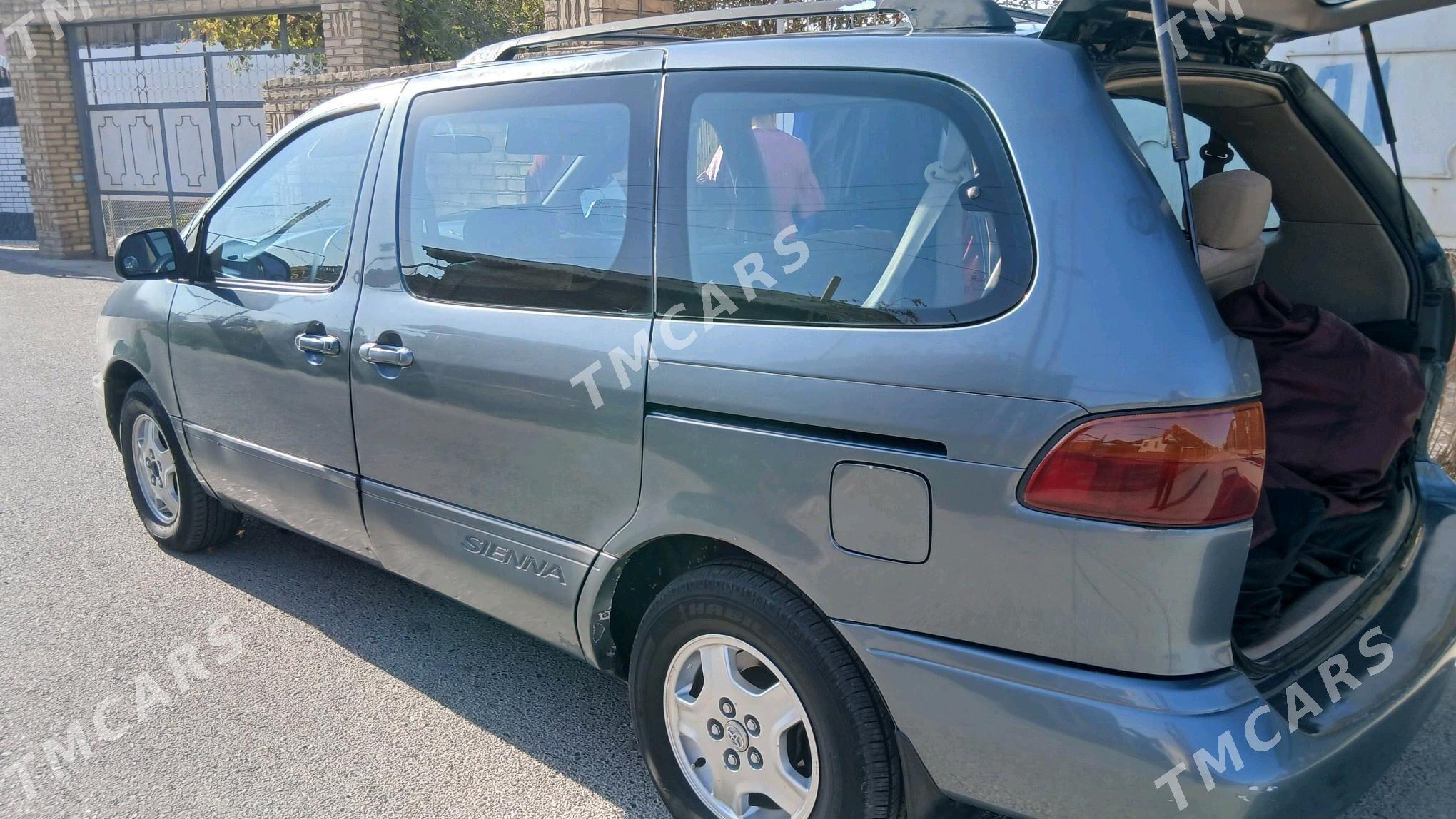 Toyota Sienna 1999 - 130 000 TMT - Mary - img 4