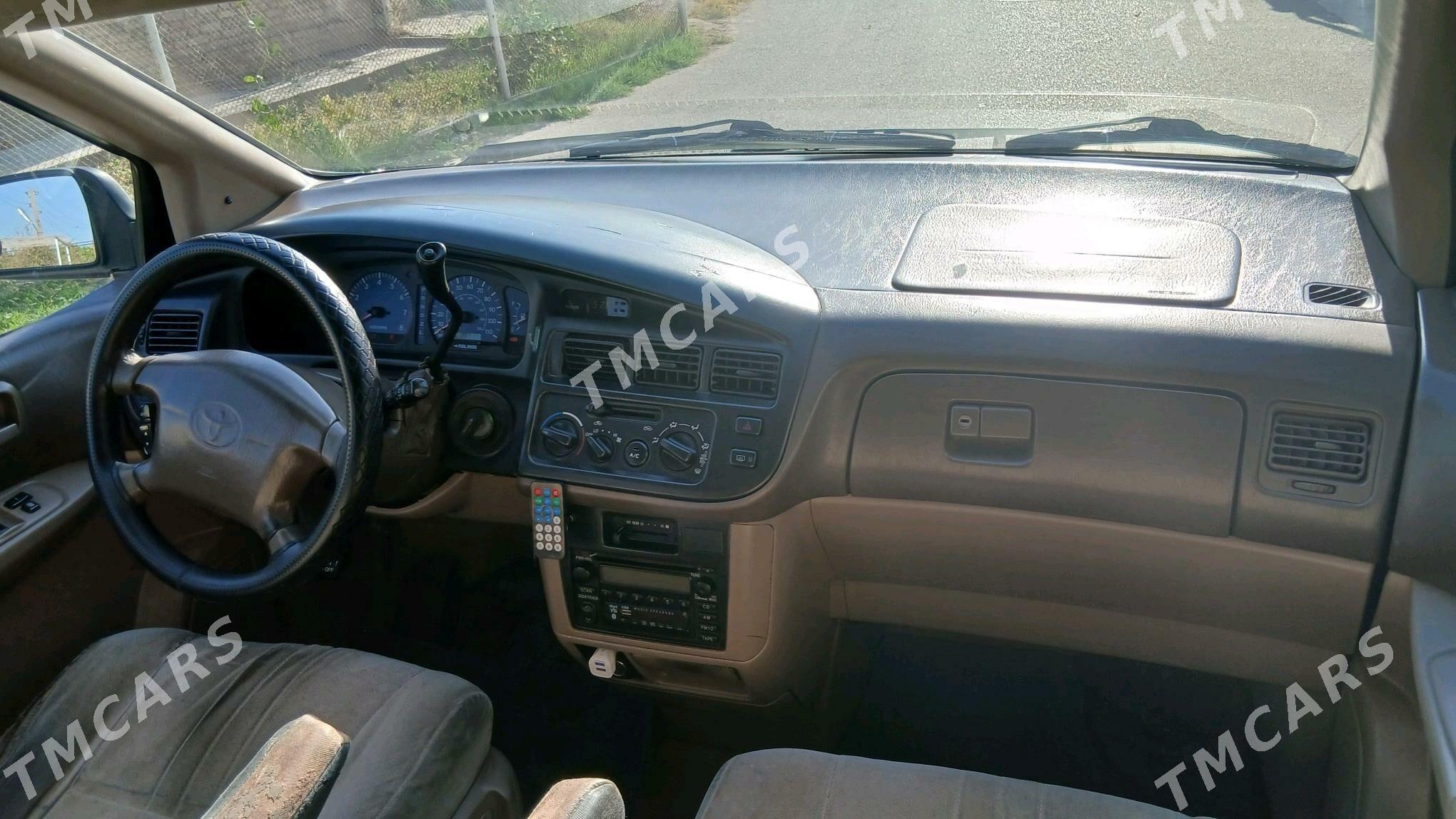 Toyota Sienna 1999 - 130 000 TMT - Mary - img 3