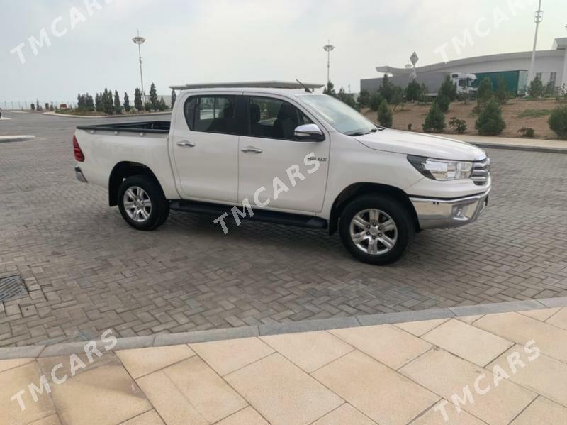 Toyota Hilux 2017 - 449 000 TMT - Туркменбаши - img 6
