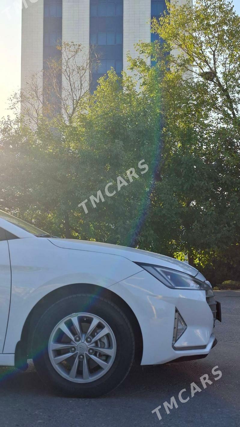 Hyundai Elantra 2019 - 225 000 TMT - Ашхабад - img 8