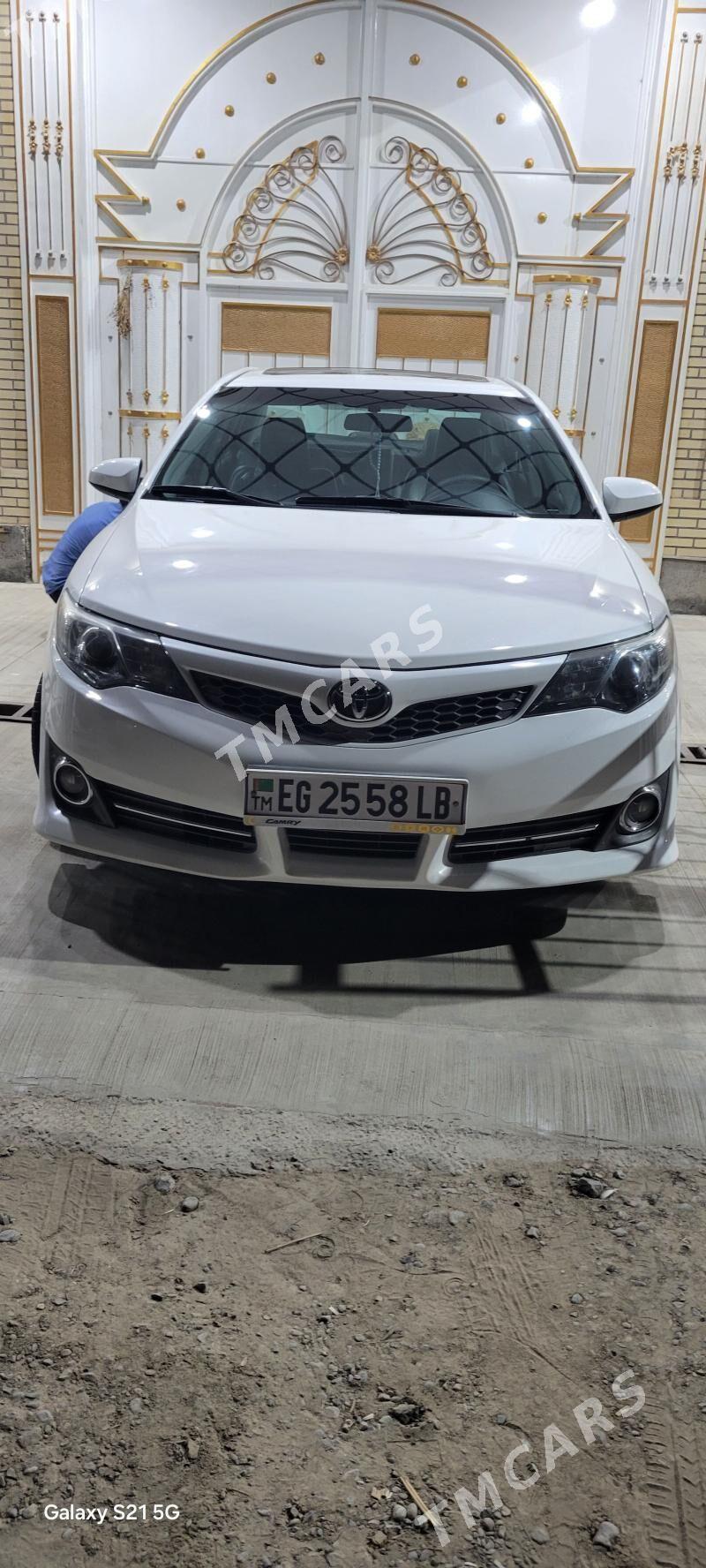 Toyota Camry 2012 - 240 000 TMT - Туркменабат - img 3