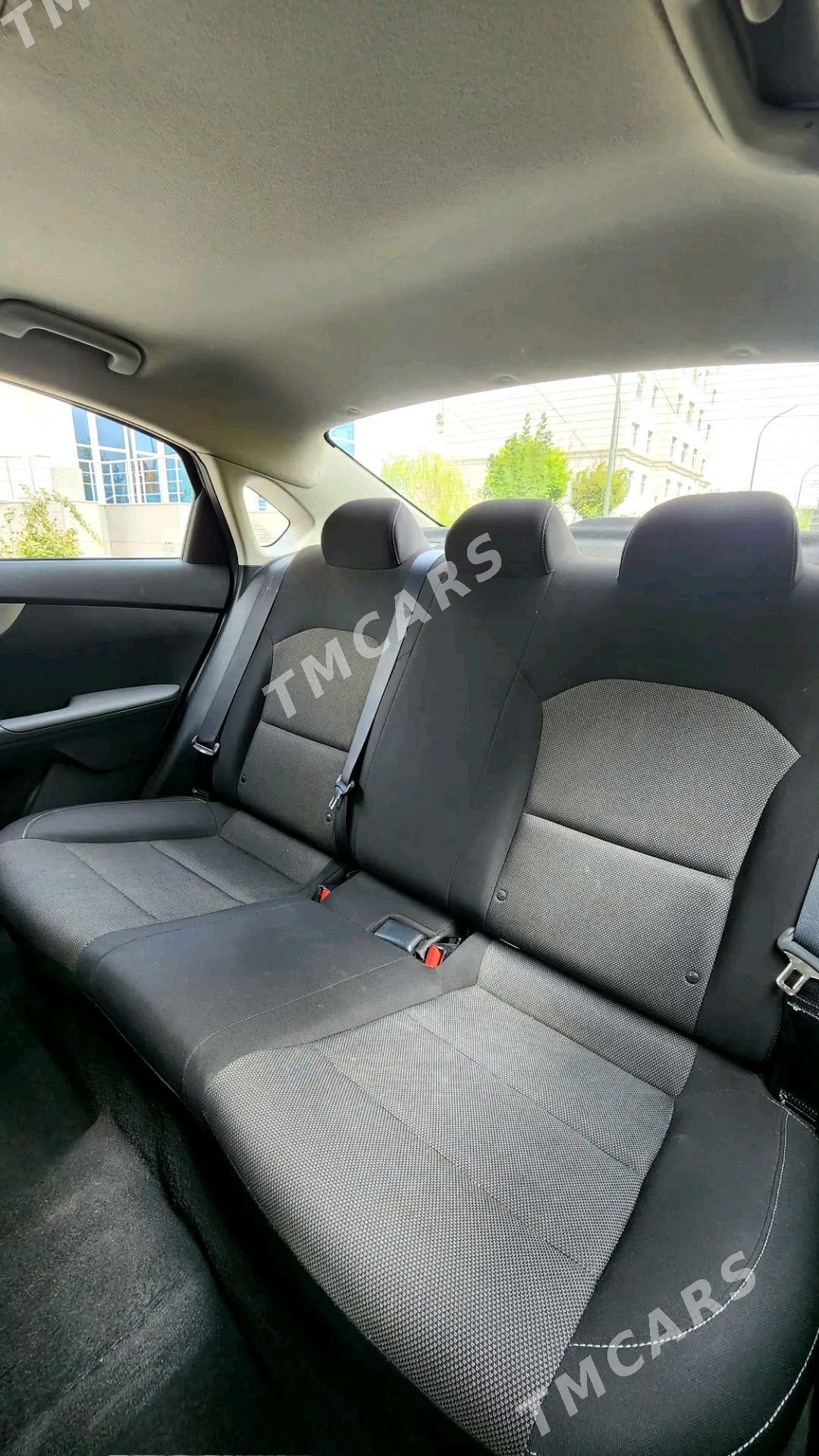 Kia Forte 2022 - 220 000 TMT - Aşgabat - img 8