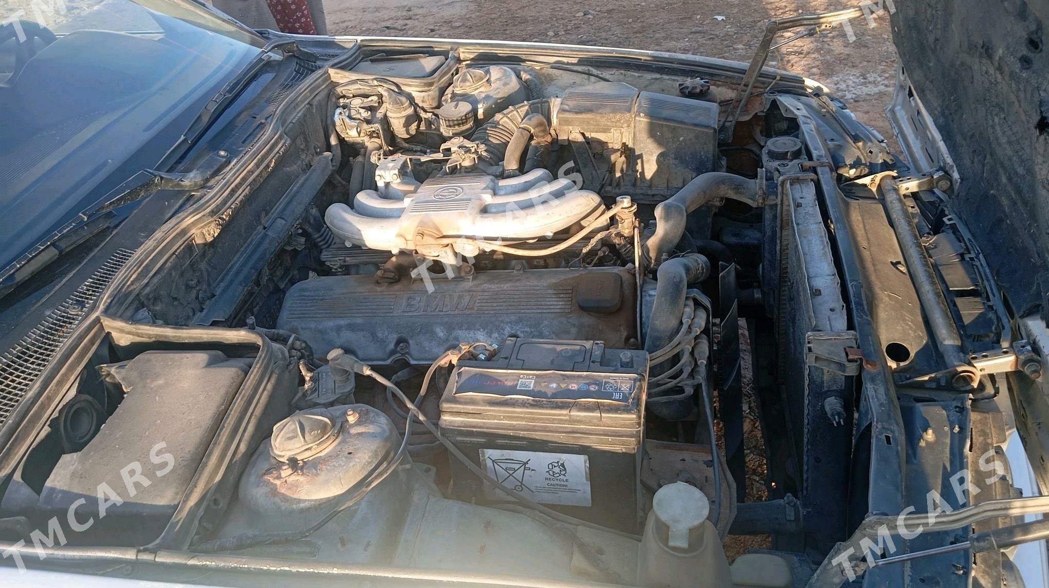 BMW 525 1990 - 38 000 TMT - Теджен - img 7