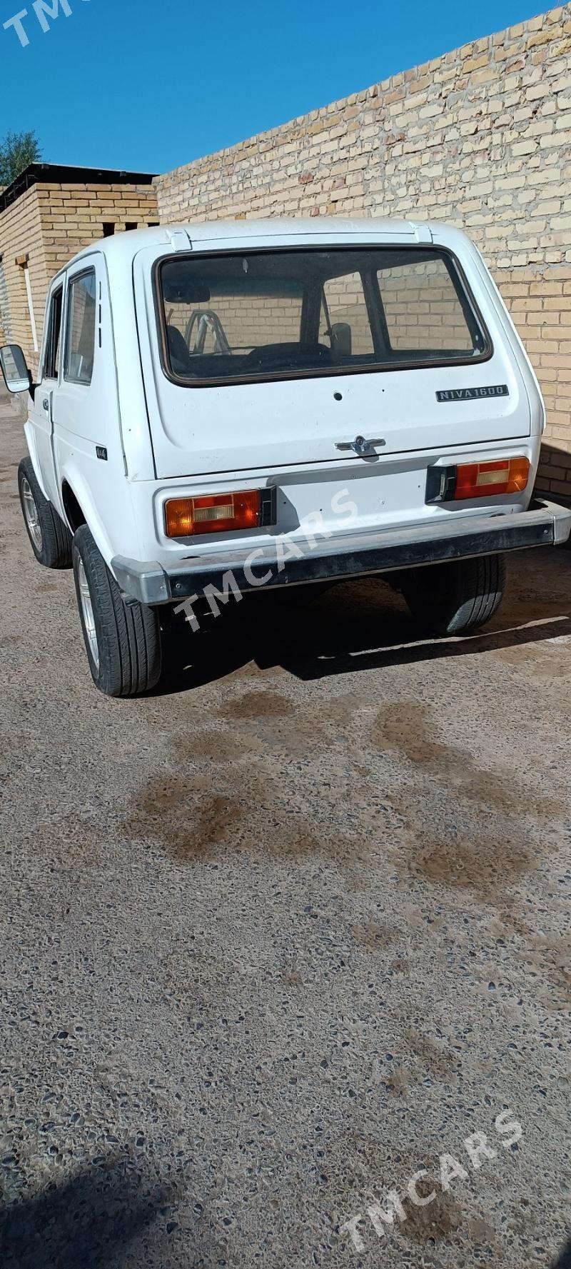 Lada Niva 1984 - 30 000 TMT - Farap - img 4