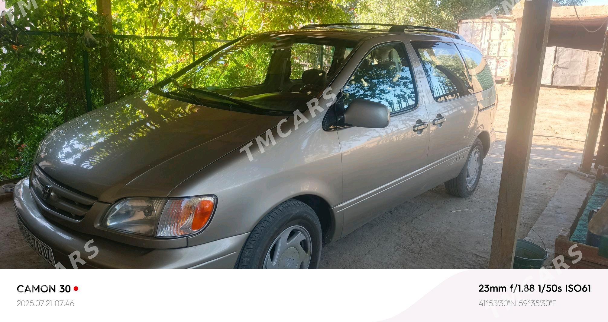 Toyota Sienna 2000 - 160 000 TMT - Гурбансолтан Едже - img 2