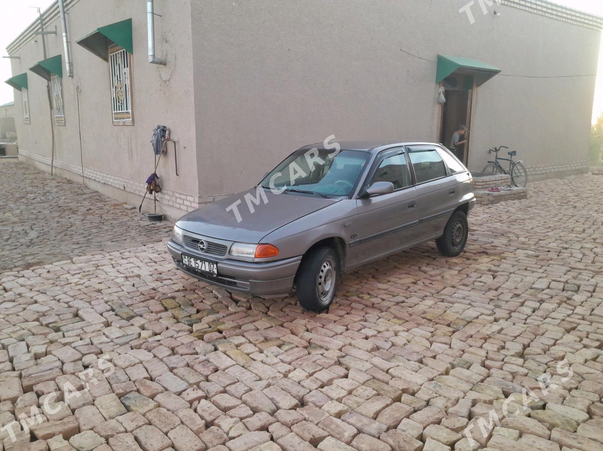 Opel Astra 1993 - 28 000 TMT - Гороглы (Тагта) - img 3