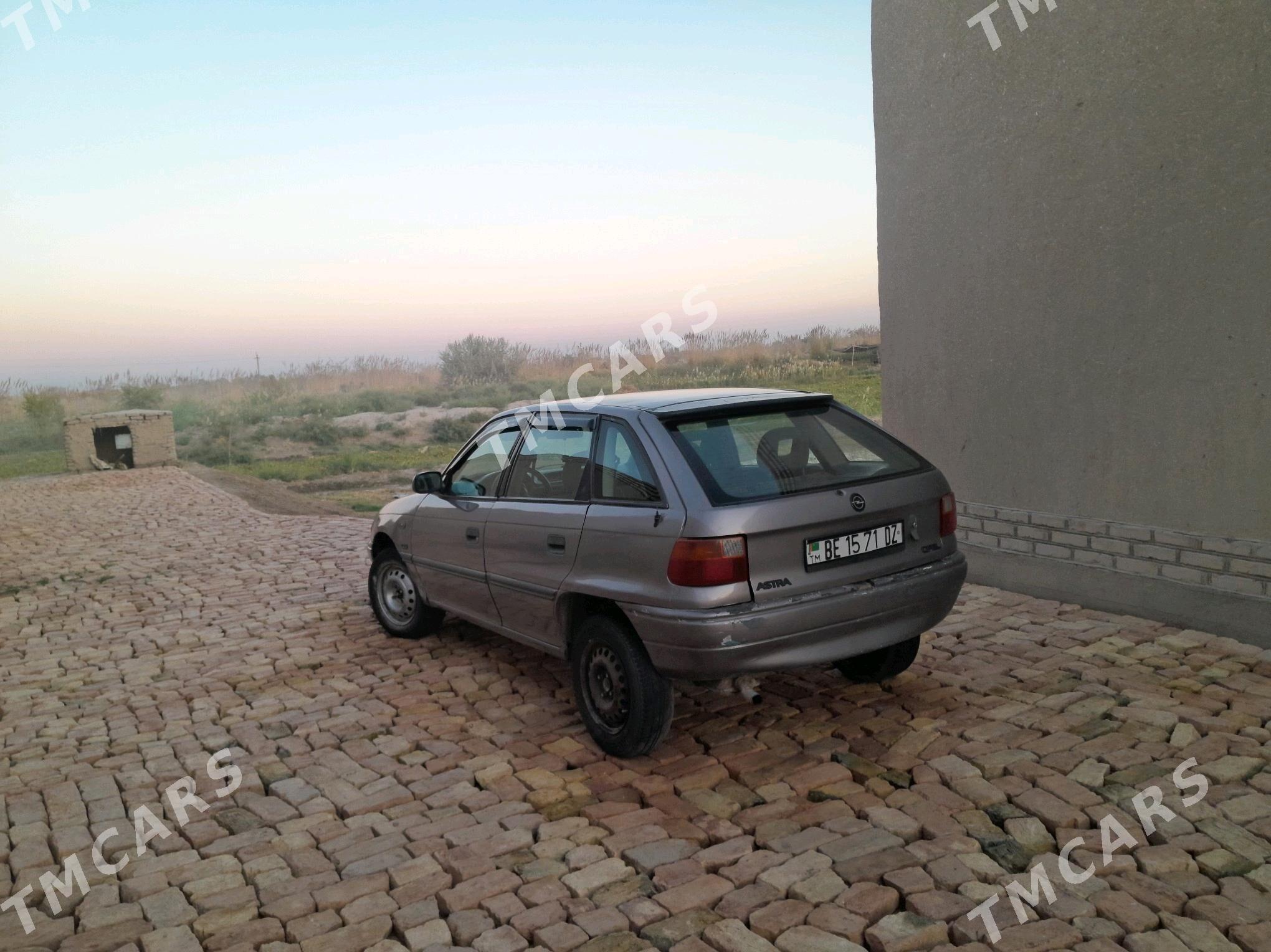 Opel Astra 1993 - 28 000 TMT - Гороглы (Тагта) - img 2