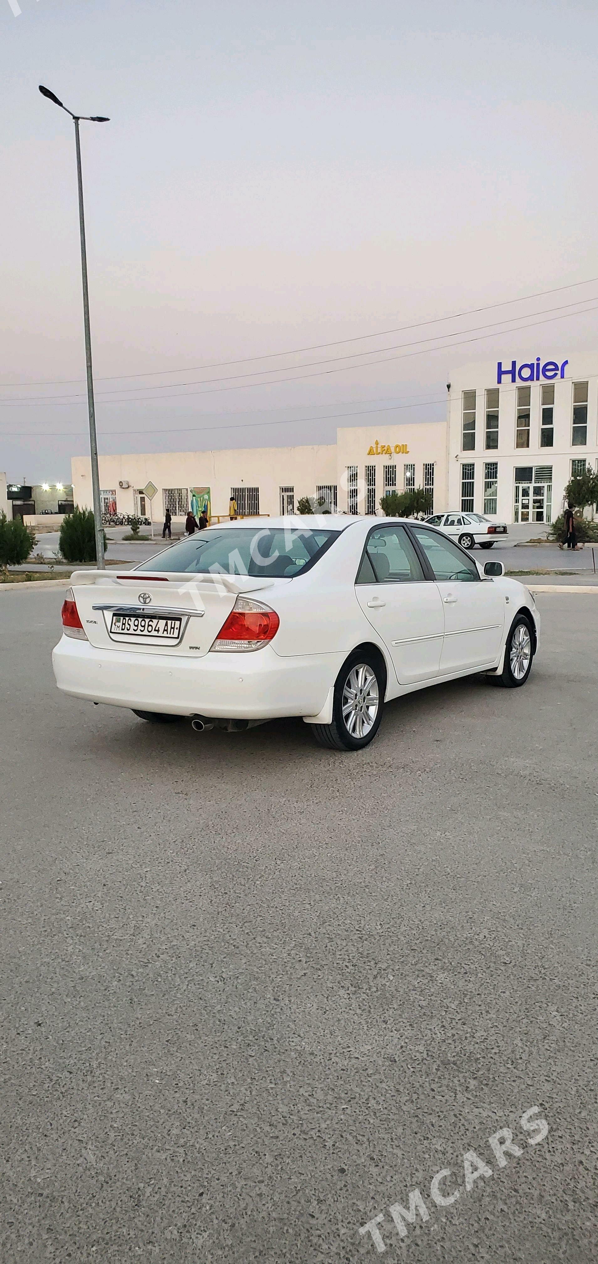 Toyota Camry 2003 - 152 000 TMT - Bäherden - img 4