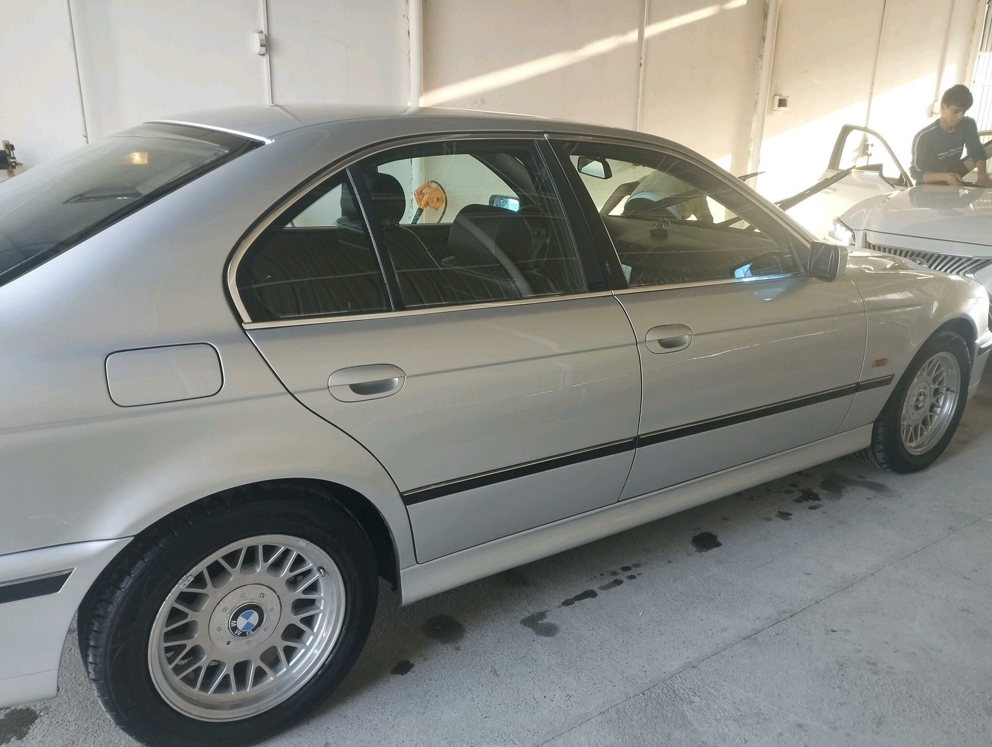 BMW E39 1999 - 115 000 TMT - Мары - img 3