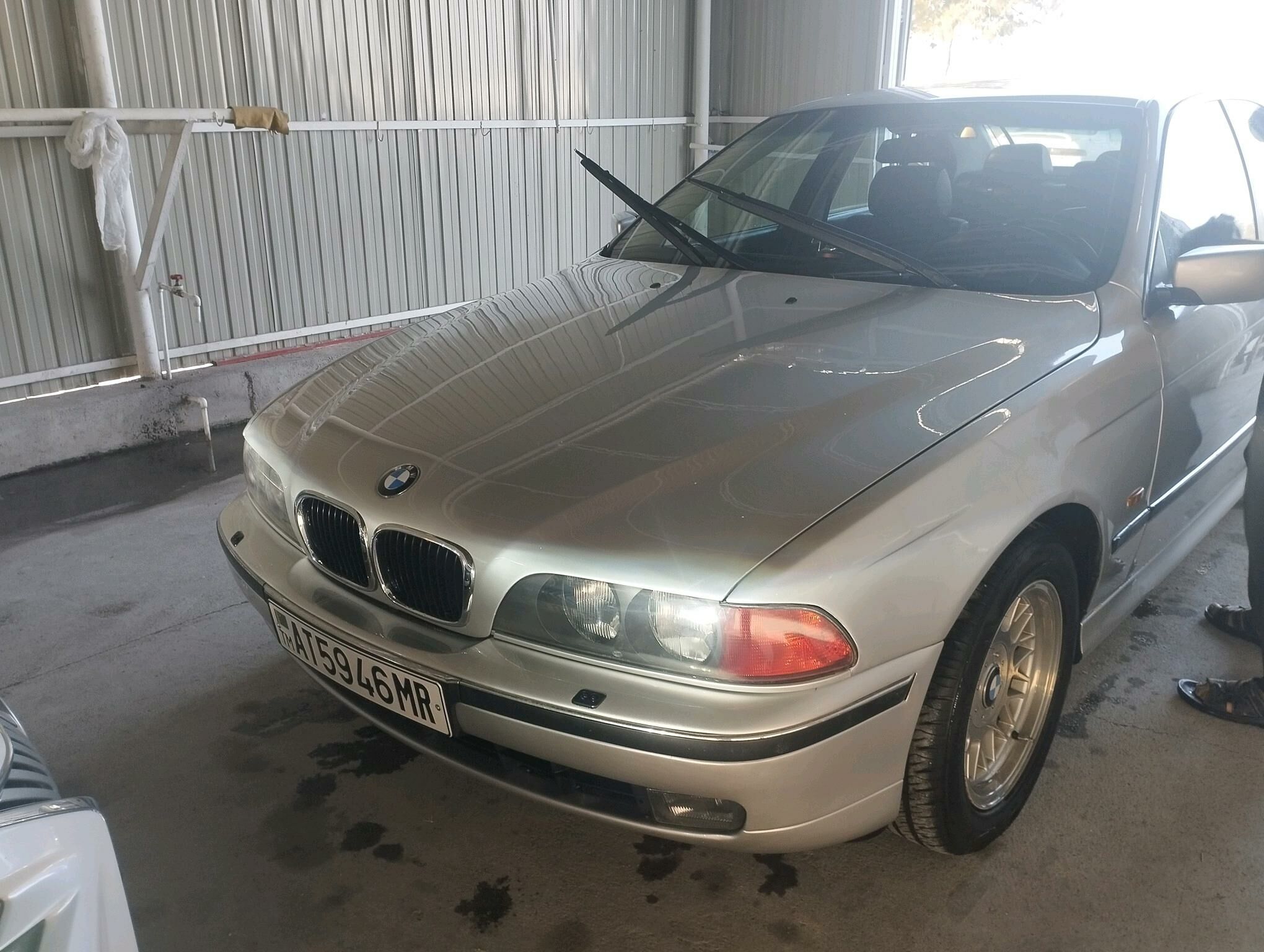 BMW E39 1999 - 115 000 TMT - Мары - img 2