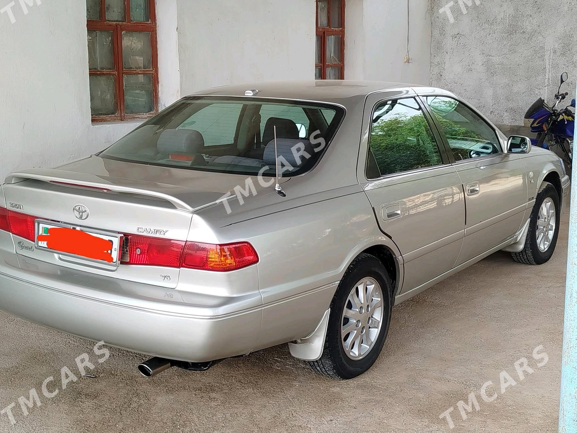 Toyota Camry 2001 - 160 000 TMT - Магданлы - img 6