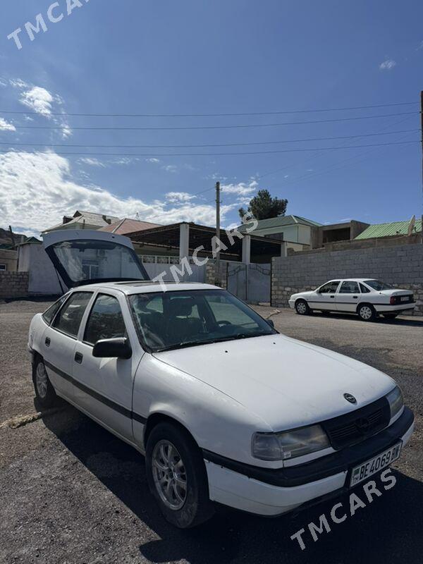 Opel Vectra 1991 - 25 000 TMT - Туркменбаши - img 2