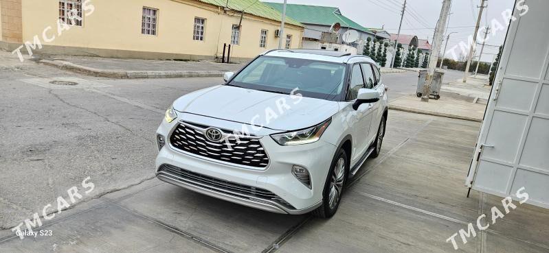 Toyota Highlander 2022 - 765 000 TMT - Ашхабад - img 6