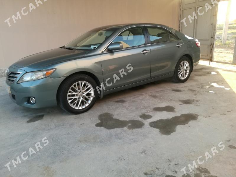 Toyota Camry 2010 - 180 375 TMT - Türkmenabat - img 3