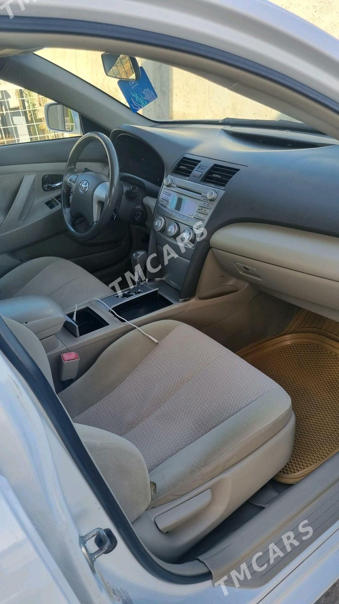 Toyota Camry 2010 - 210 000 TMT - Mary - img 2