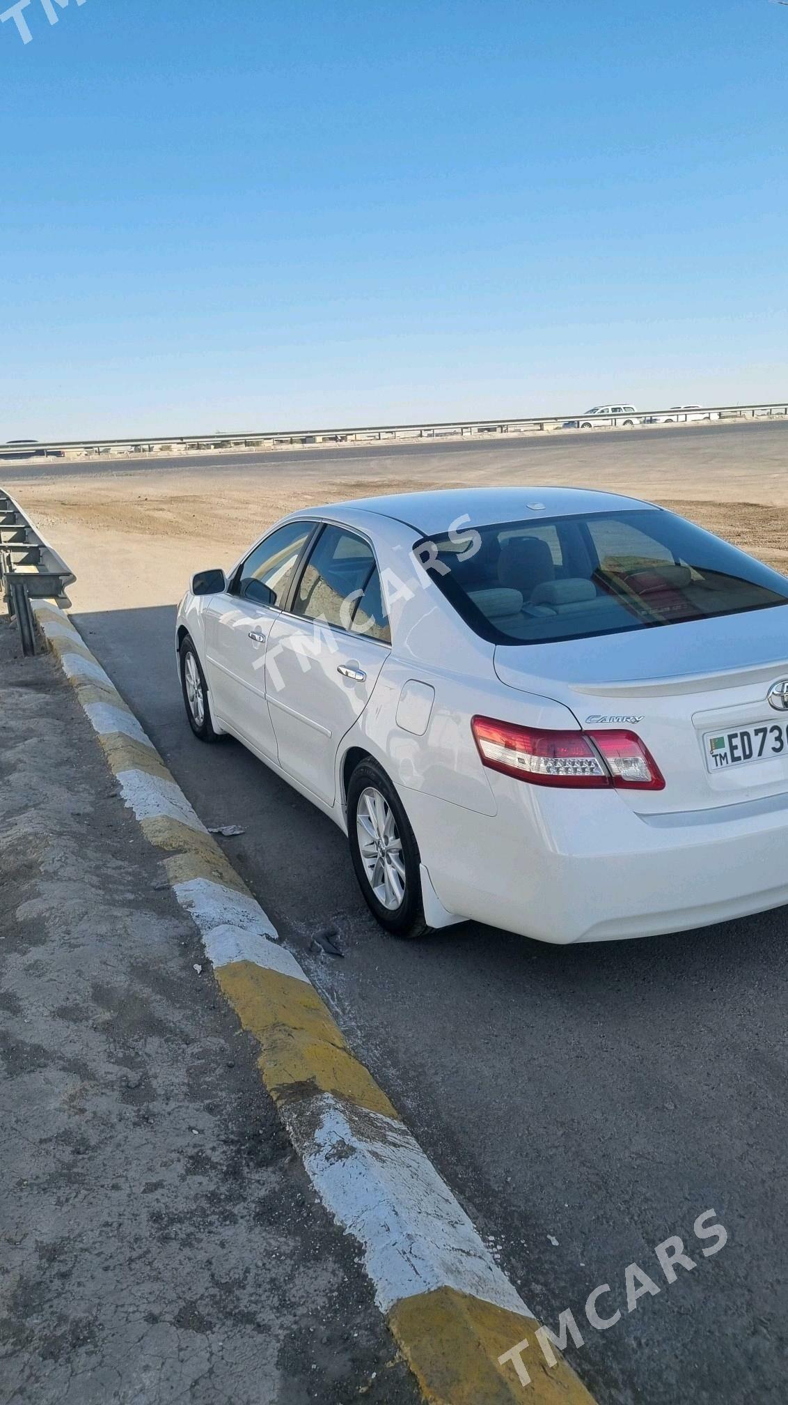 Toyota Camry 2010 - 210 000 TMT - Mary - img 3