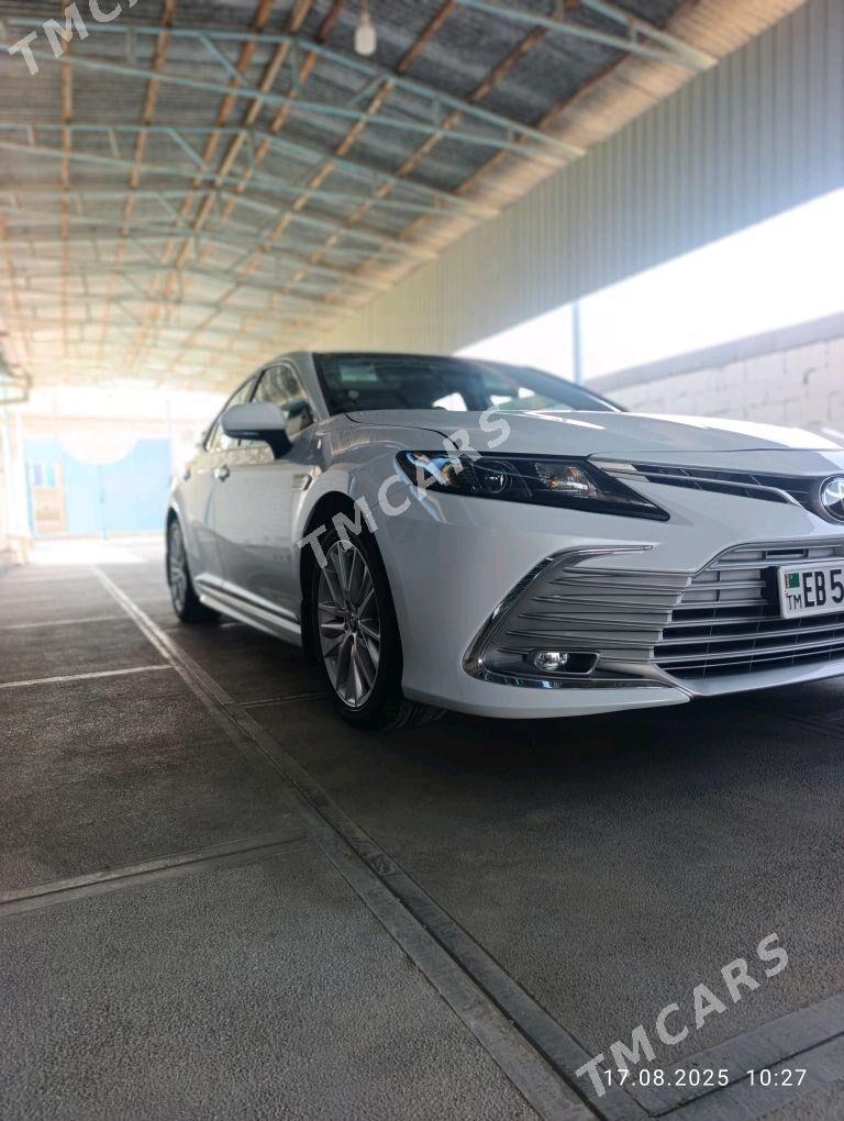 Toyota Camry 2022 - 320 000 TMT - Теджен - img 3