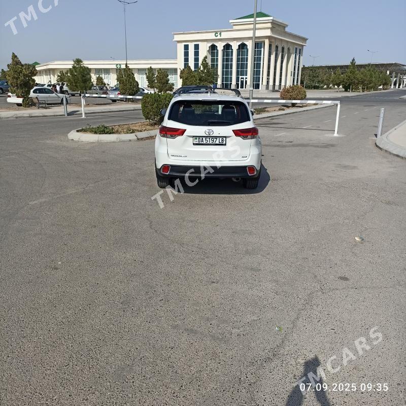 Toyota Highlander 2019 - 460 000 TMT - Туркменабат - img 4