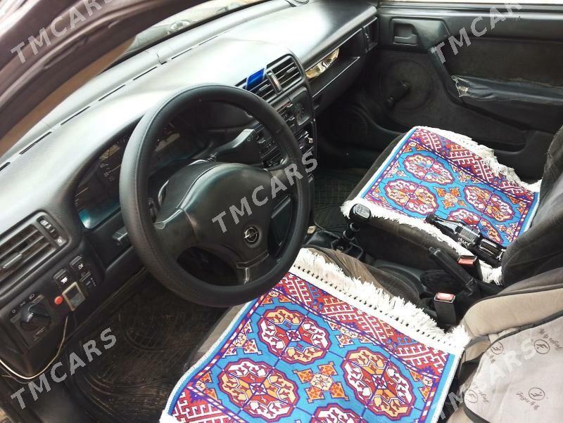 Opel Vectra 1991 - 30 000 TMT - Туркменбаши - img 2