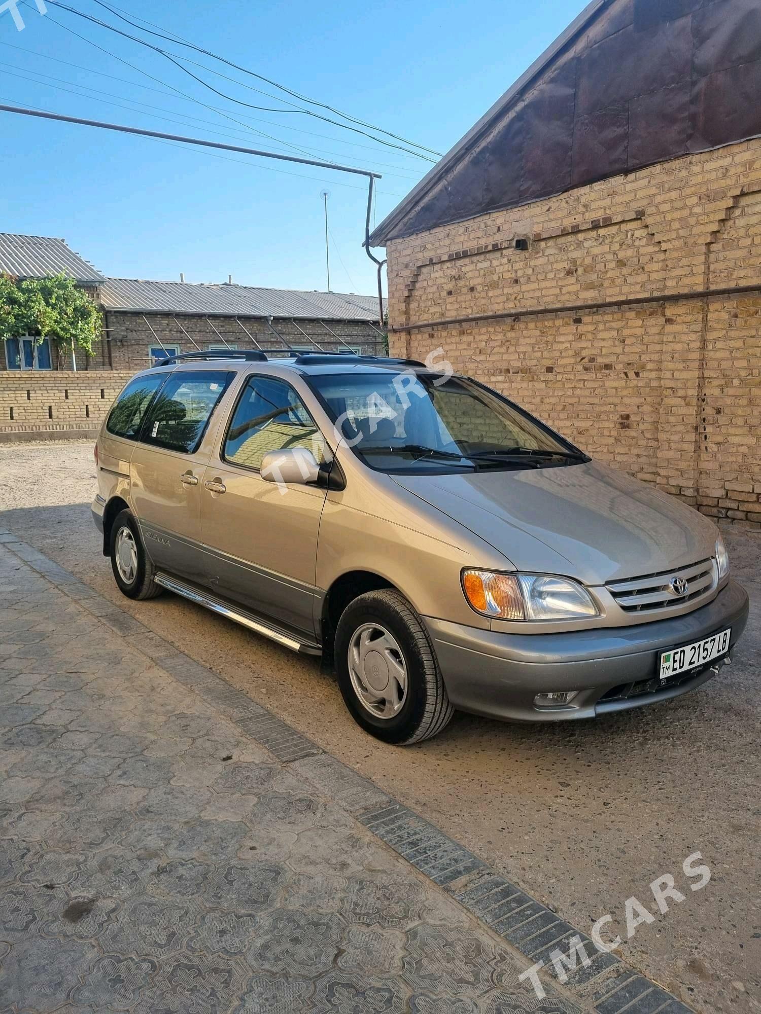 Toyota Sienna 2002 - 175 000 TMT - Керки - img 8