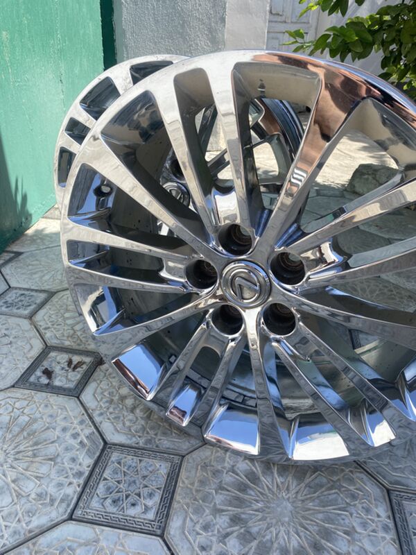 Lexus diska 3 000 TMT - Büzmeýin - img 2