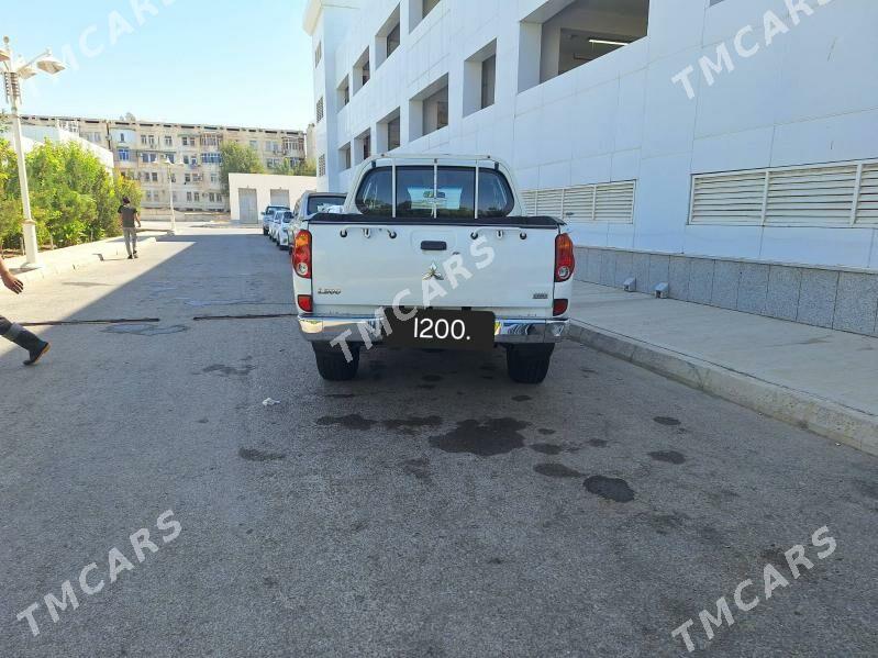 Mitsubishi L200 2011 - 170 000 TMT - Aşgabat - img 3
