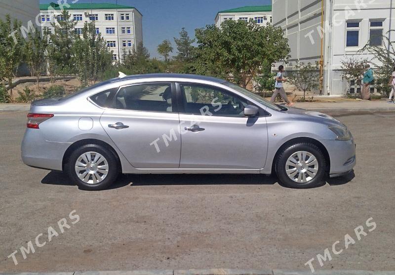 Nissan Sentra 2014 - 140 000 TMT - Бузмеин - img 4
