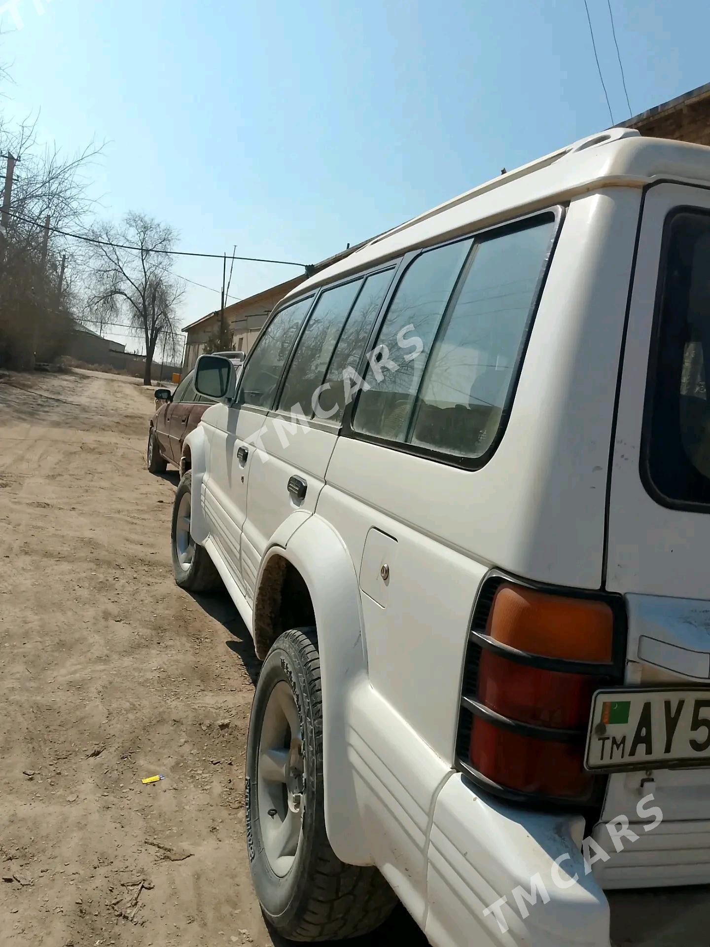 Mitsubishi Pajero 1995 - 50 000 TMT - Gurbansoltan Eje - img 1