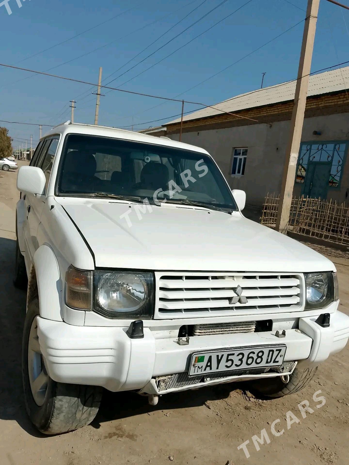 Mitsubishi Pajero 1995 - 50 000 TMT - Gurbansoltan Eje - img 3