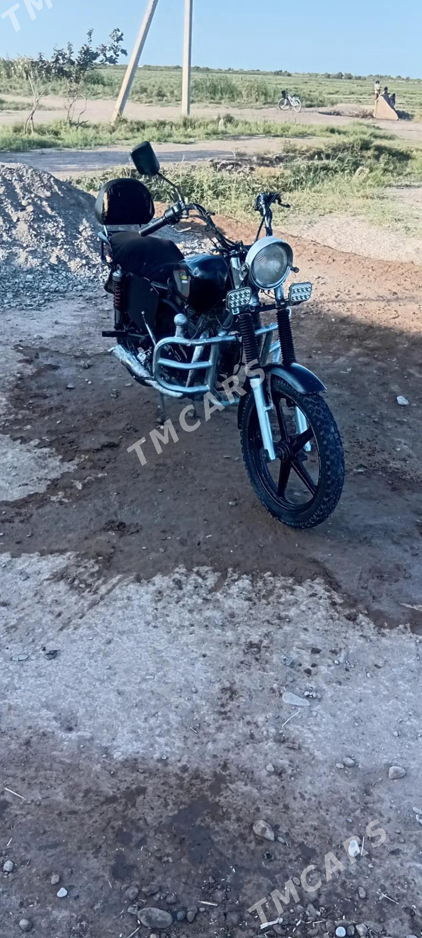 Fekon FK150-8G 2015 - 5 800 TMT - Серахс - img 2