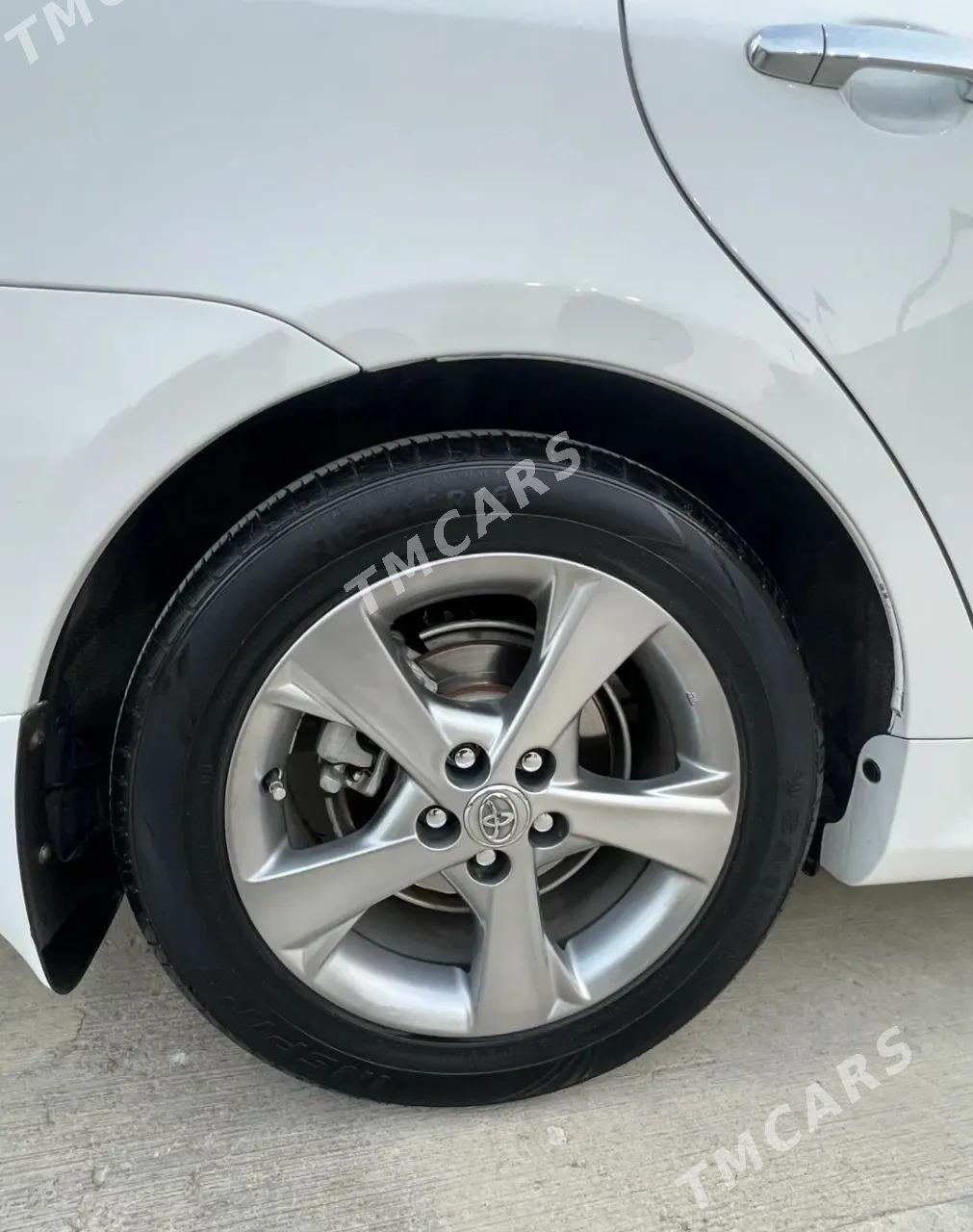 Toyota Corolla 2013 - 197 000 TMT - Ашхабад - img 9