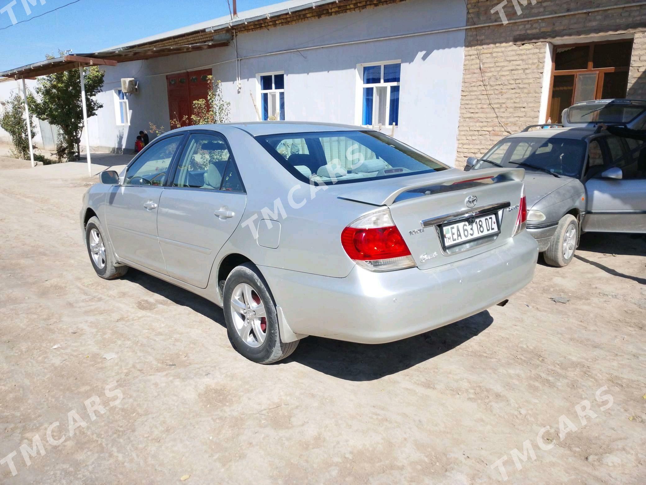 Toyota Camry 2005 - 165 000 TMT - Кёнеургенч - img 3