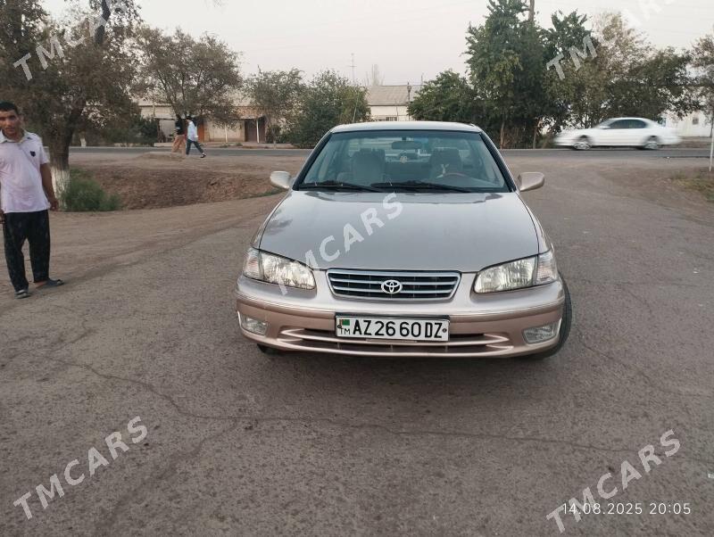 Toyota Camry 2000 - 130 000 TMT - Гурбансолтан Едже - img 3