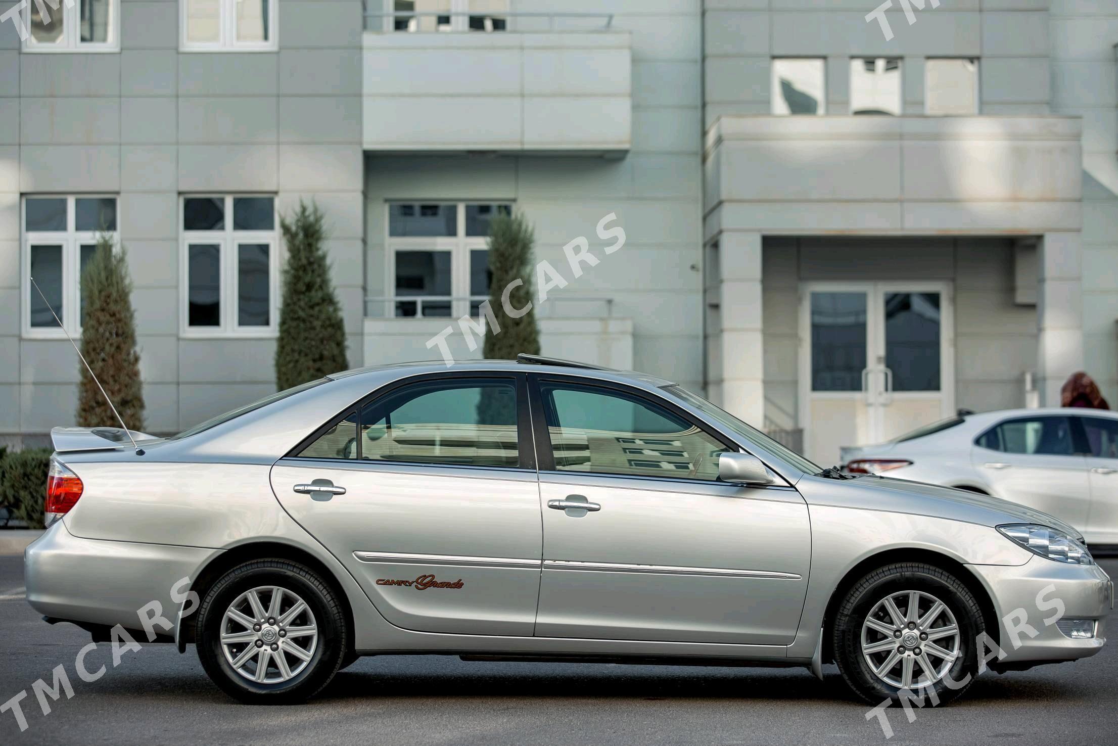 Toyota Camry 2004 - 225 000 TMT - Мары - img 9