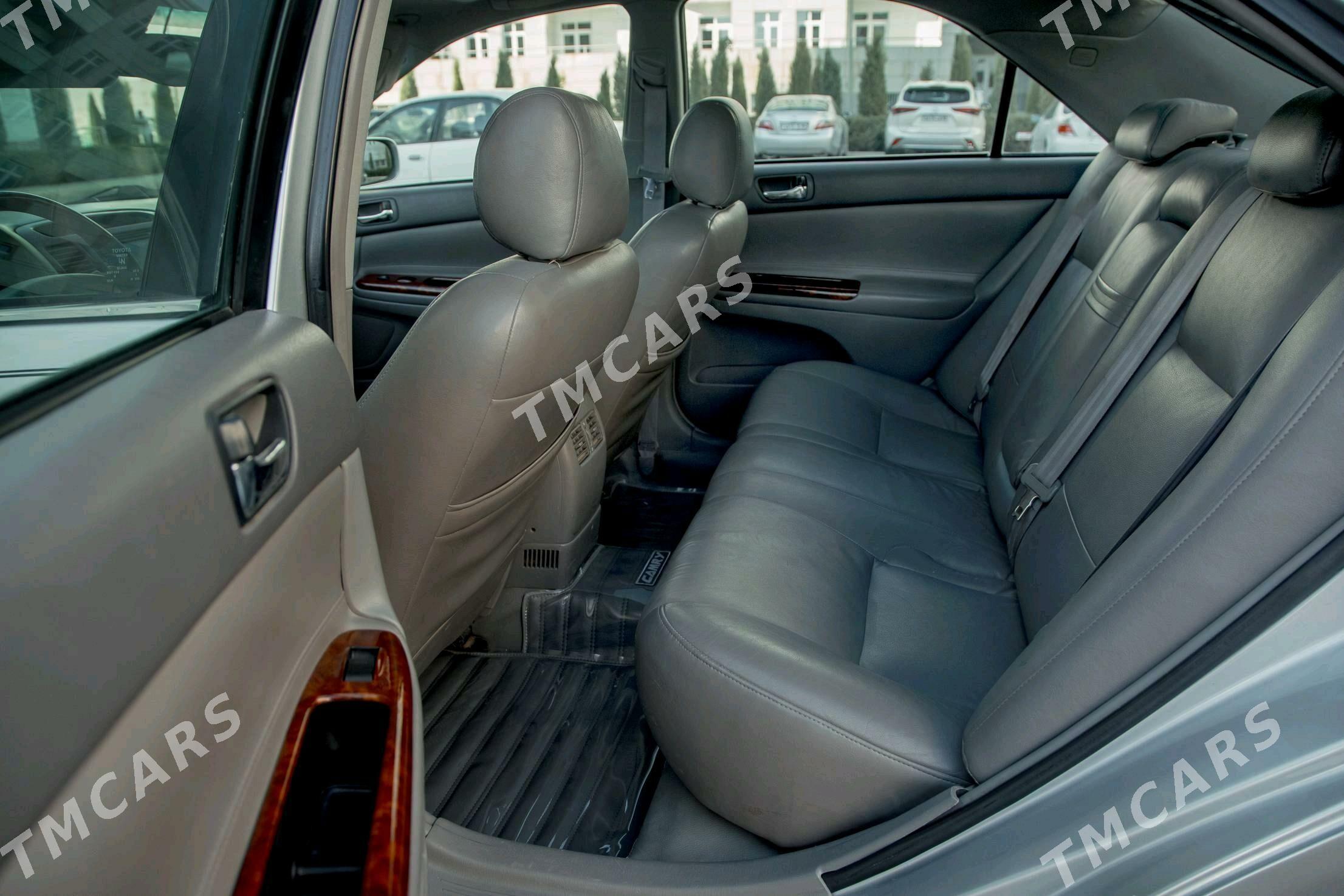 Toyota Camry 2004 - 225 000 TMT - Мары - img 5