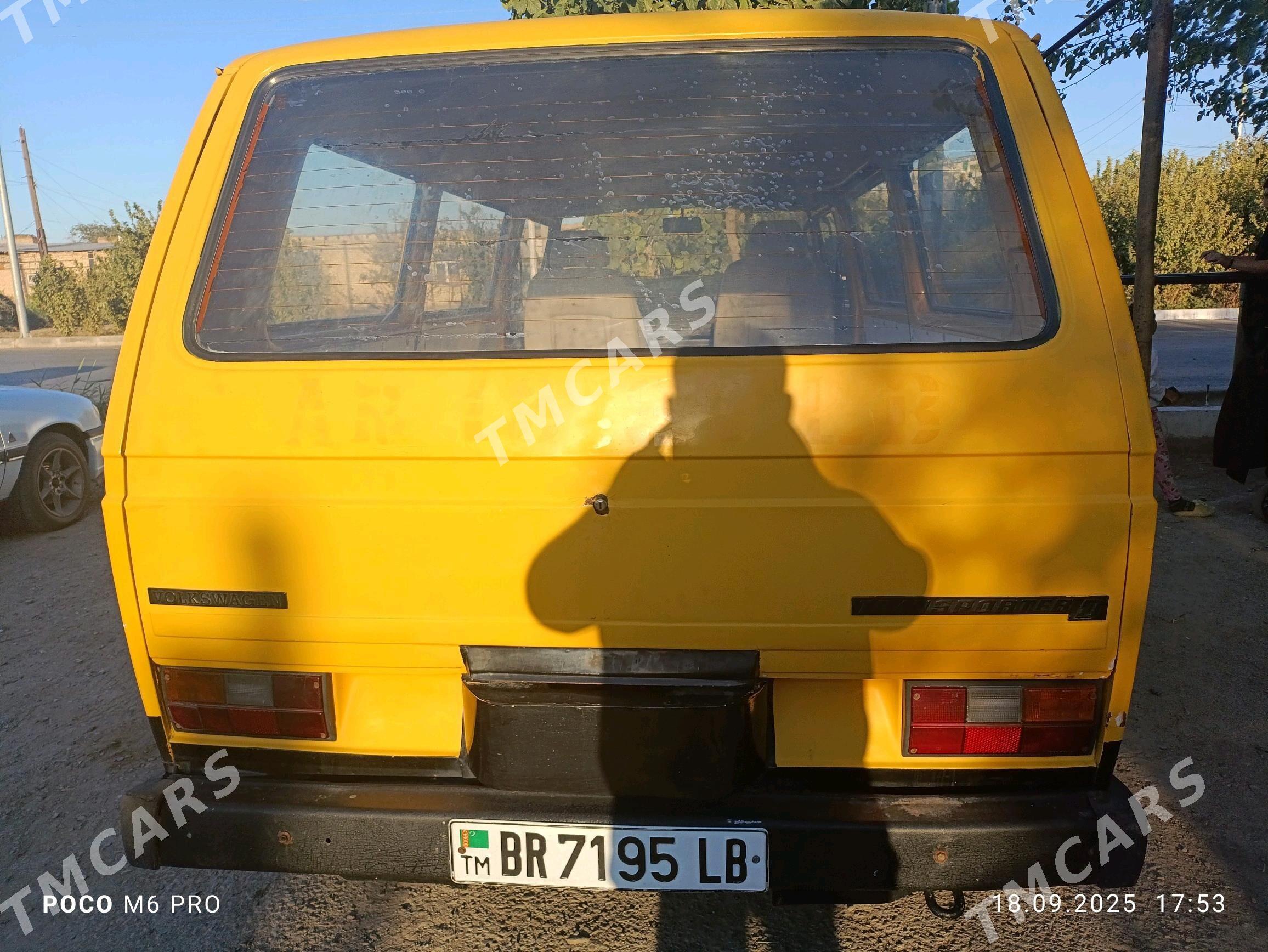 Volkswagen Transporter 1982 - 30 000 TMT - Türkmenabat - img 5