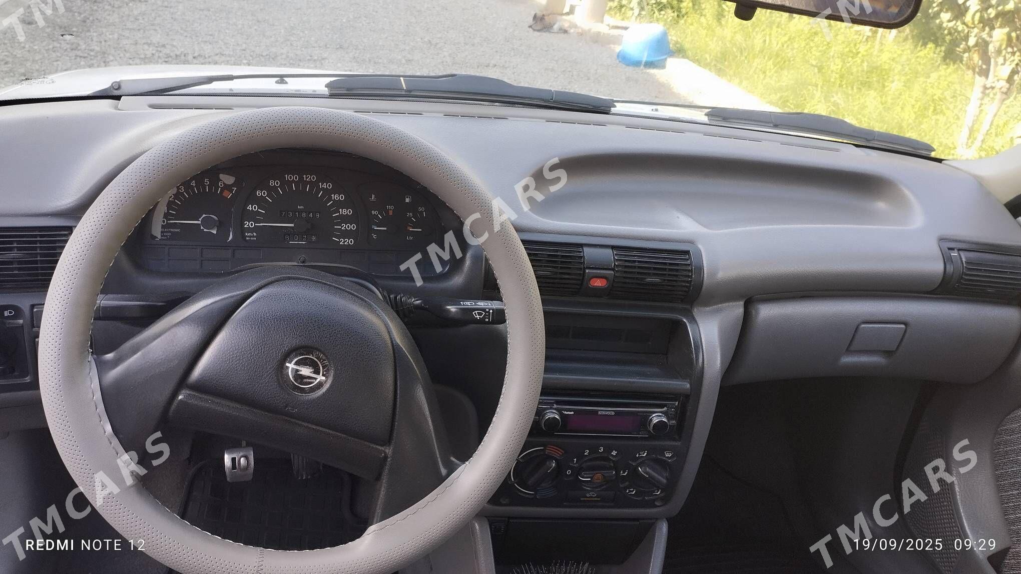 Opel Astra 1992 - 46 000 TMT - Бахарден - img 2