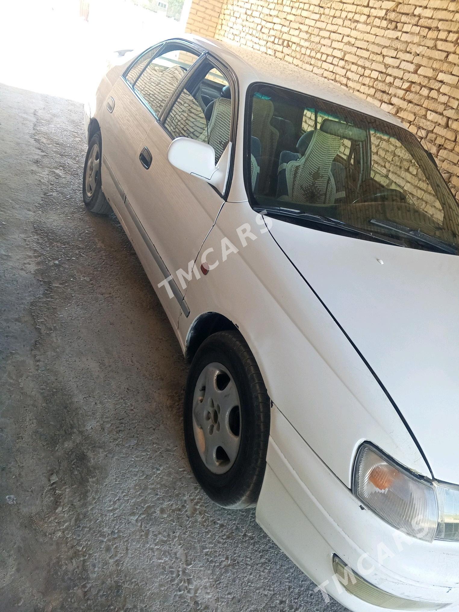 Toyota Carina 1995 - 50 000 TMT - Türkmenabat - img 2